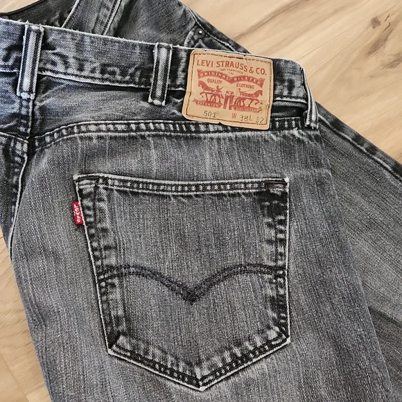 Levi's 501 Button Fly Black Denim Jeans waist 38 length 32 - Picture 4 of 7